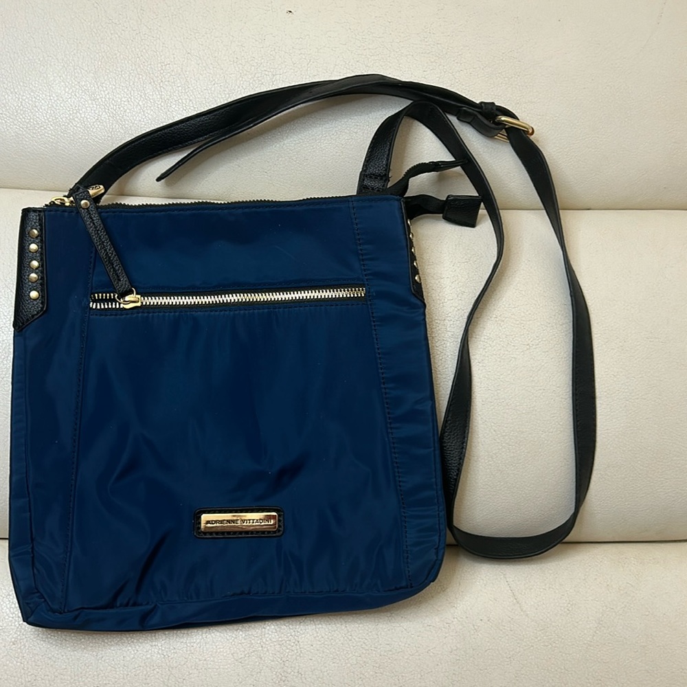 Blue‎ Adrienne Vittadini Crossbody
